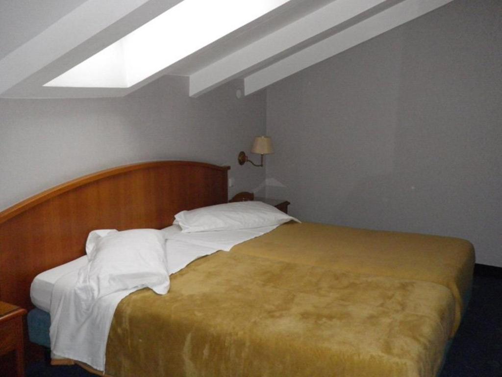 In Hotel 3*